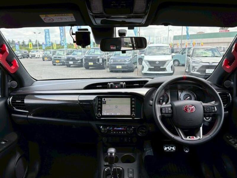 HILUX