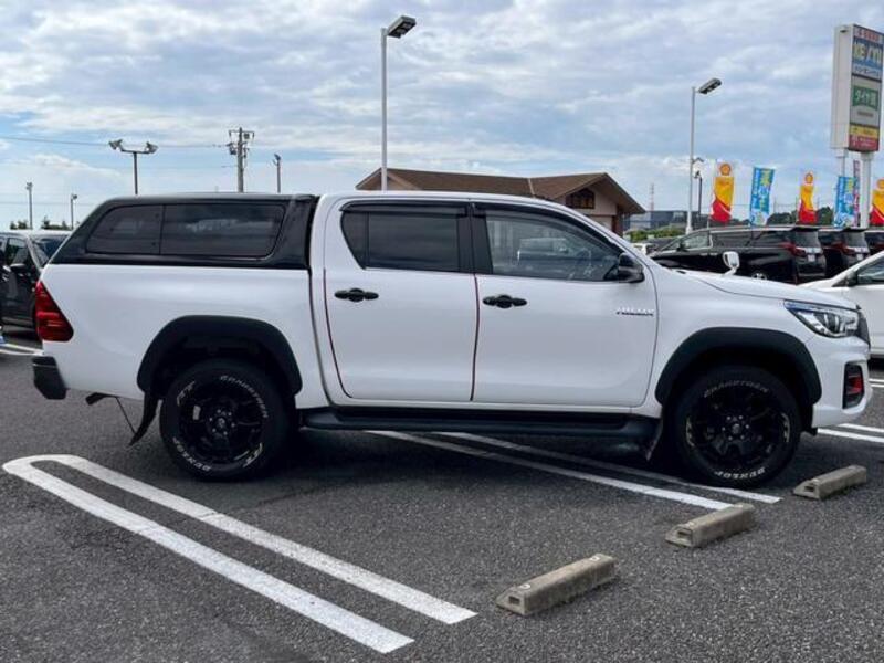 HILUX