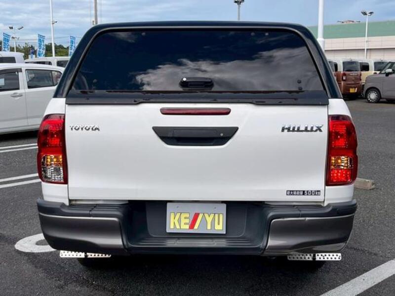 HILUX