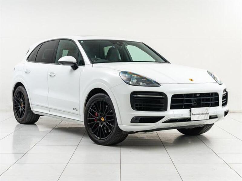 CAYENNE
