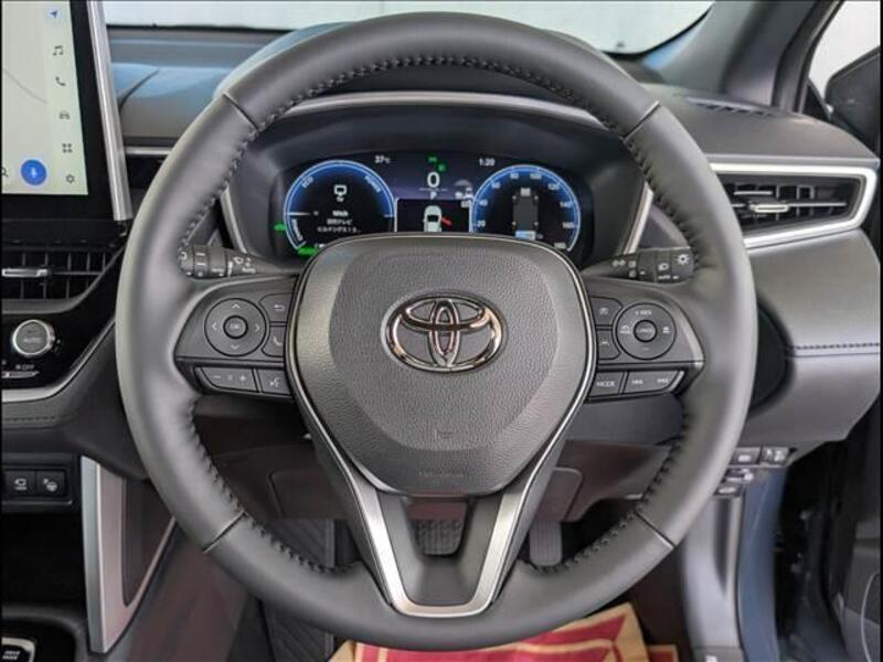 COROLLA CROSS