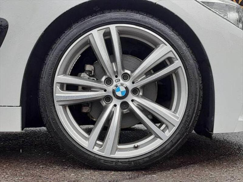 4 SERIES