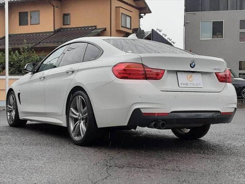 4 SERIES