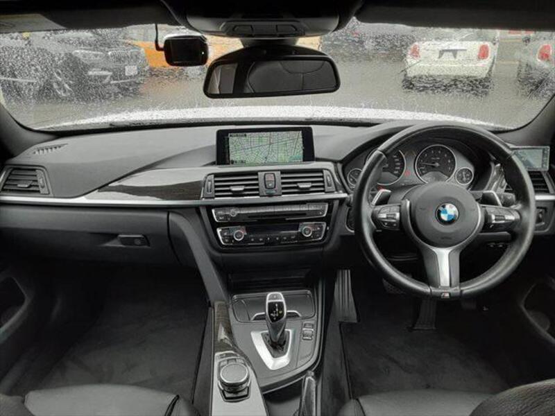 4 SERIES