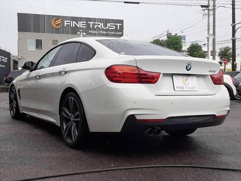 4 SERIES