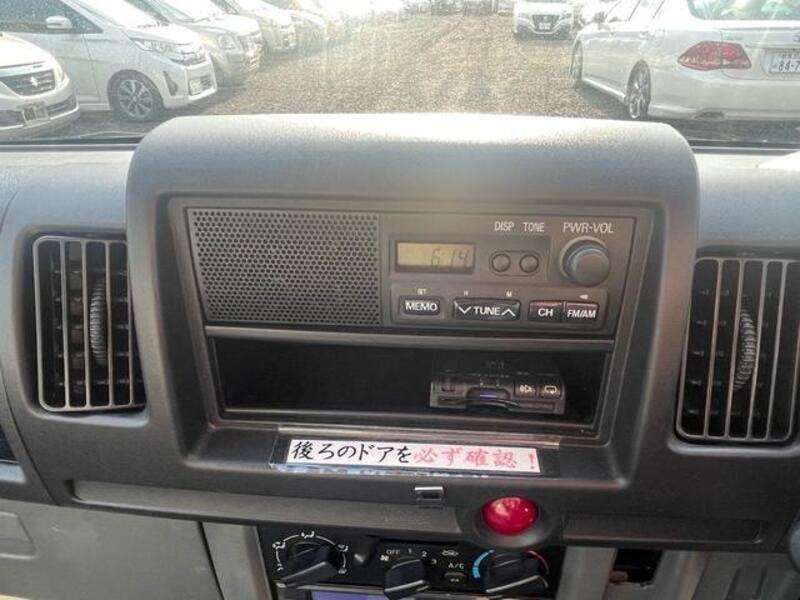 CLIPPER TRUCK