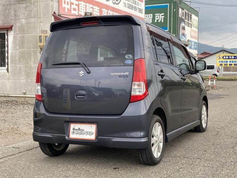 WAGON R