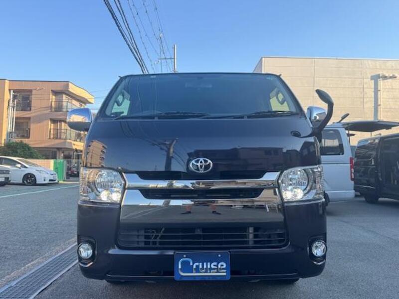 HIACE VAN