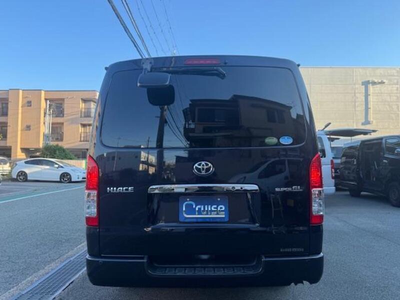 HIACE VAN