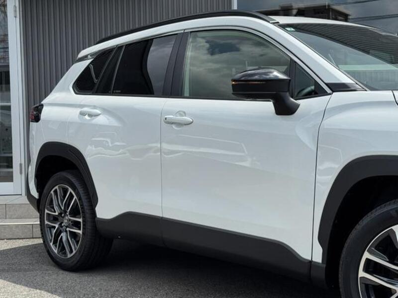 COROLLA CROSS