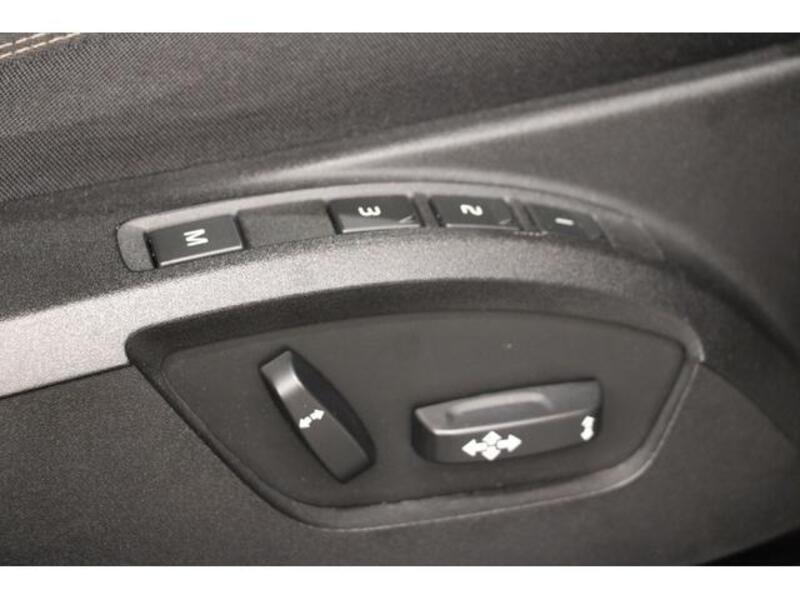 V40