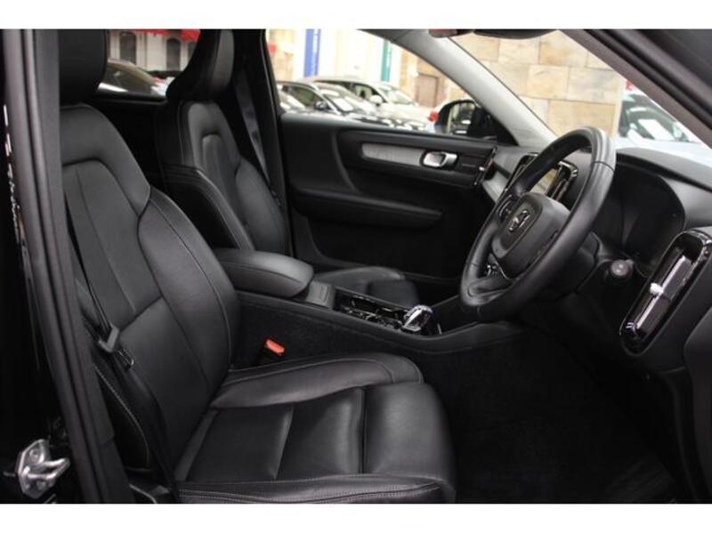 XC40