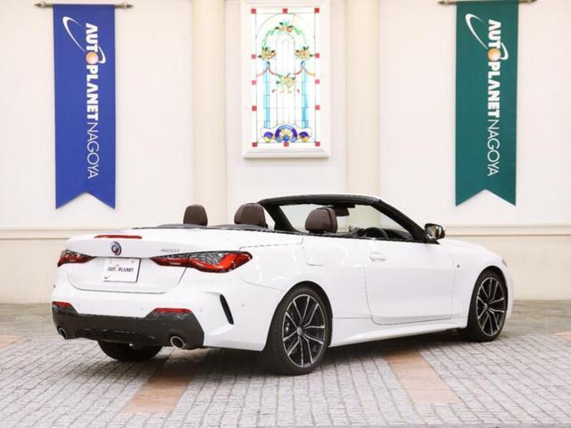 4 SERIES