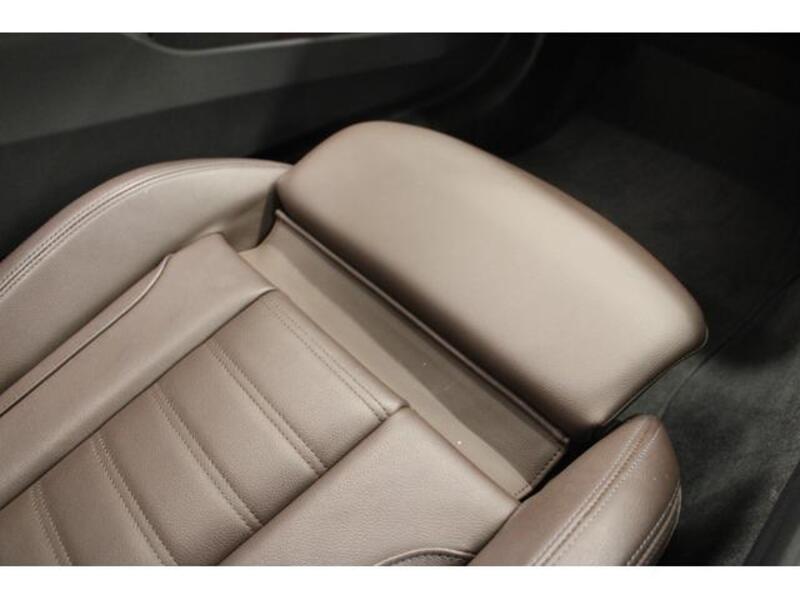 4 SERIES
