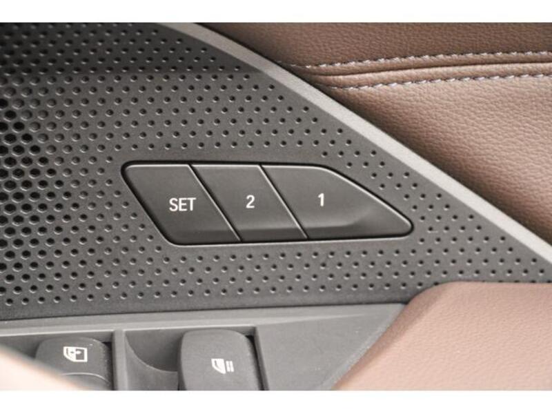 4 SERIES