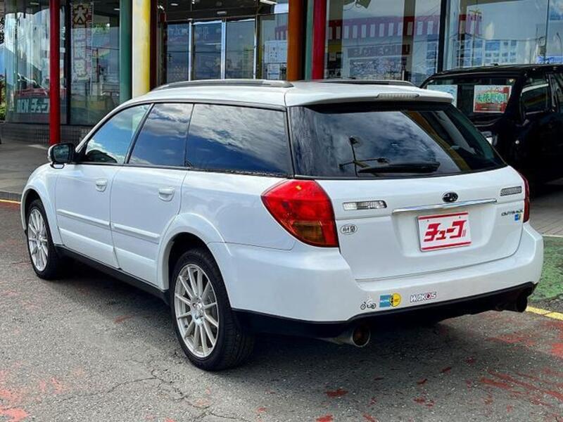 LEGACY OUTBACK