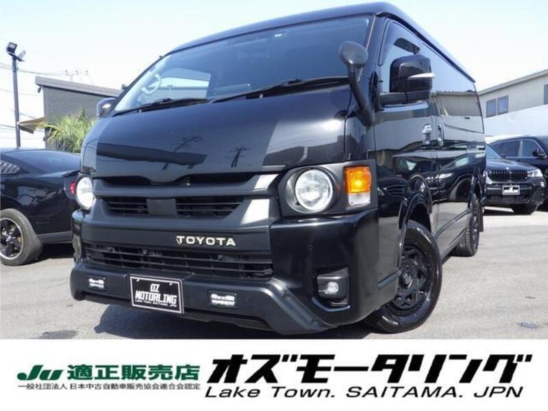TOYOTA HIACE WAGON
