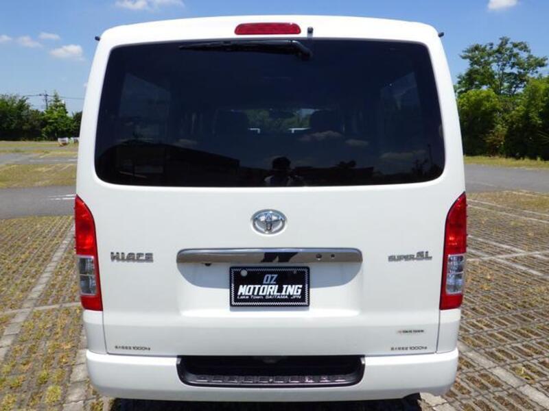 HIACE VAN