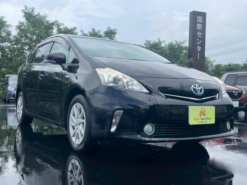 PRIUS ALPHA