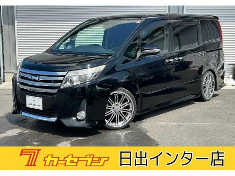 TOYOTA NOAH