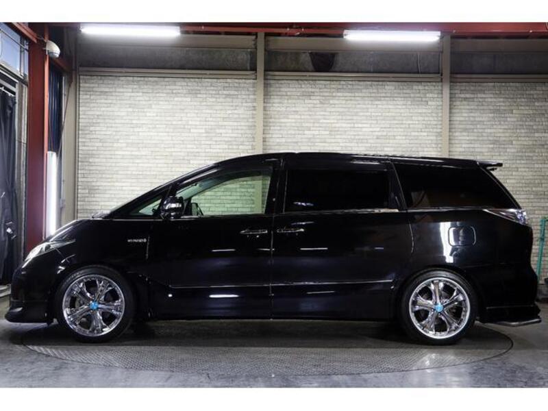 ESTIMA HYBRID