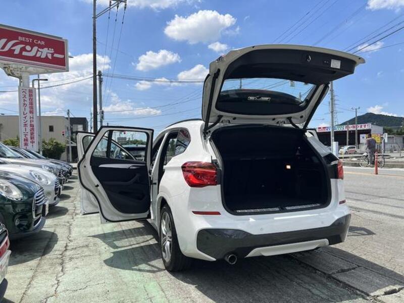 X1