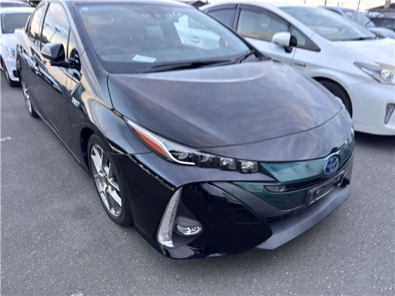 PRIUS PHV