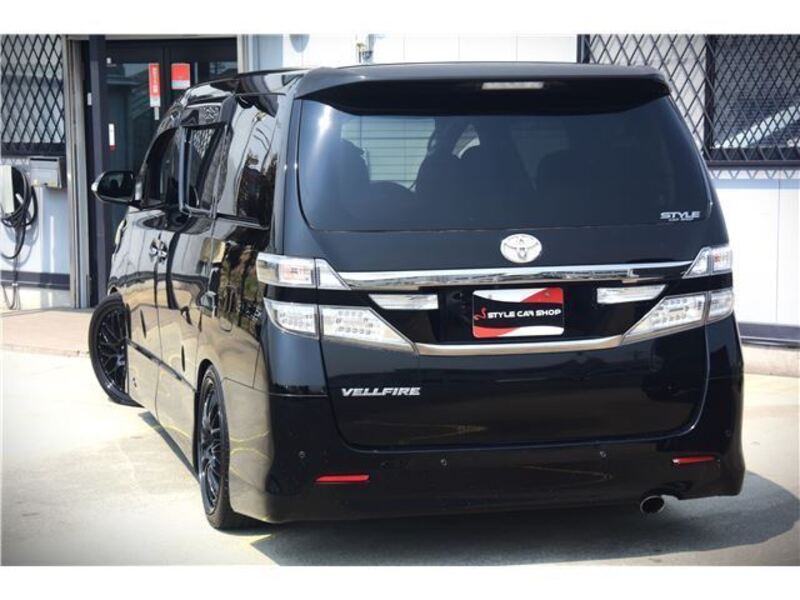 VELLFIRE