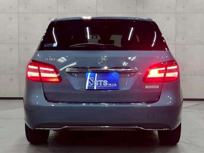 B-CLASS