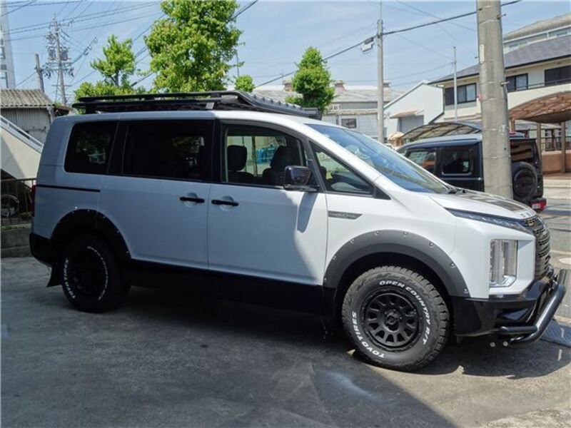 DELICA D5