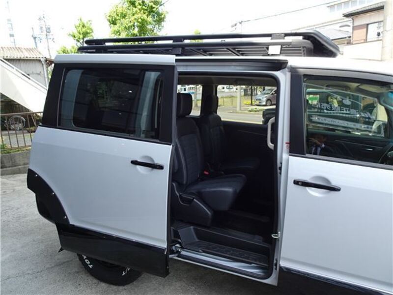 DELICA D5