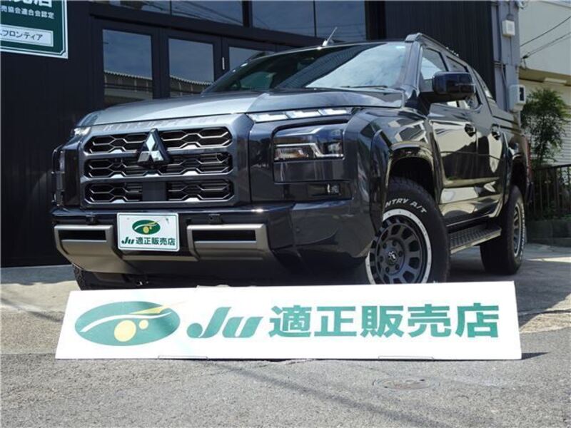 MITSUBISHI TRITON