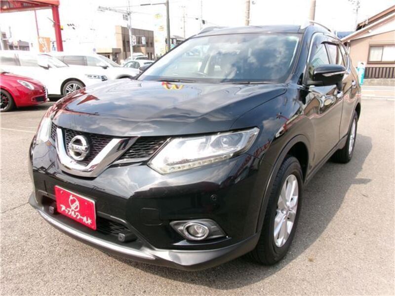 X-TRAIL