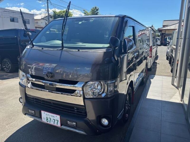 HIACE VAN