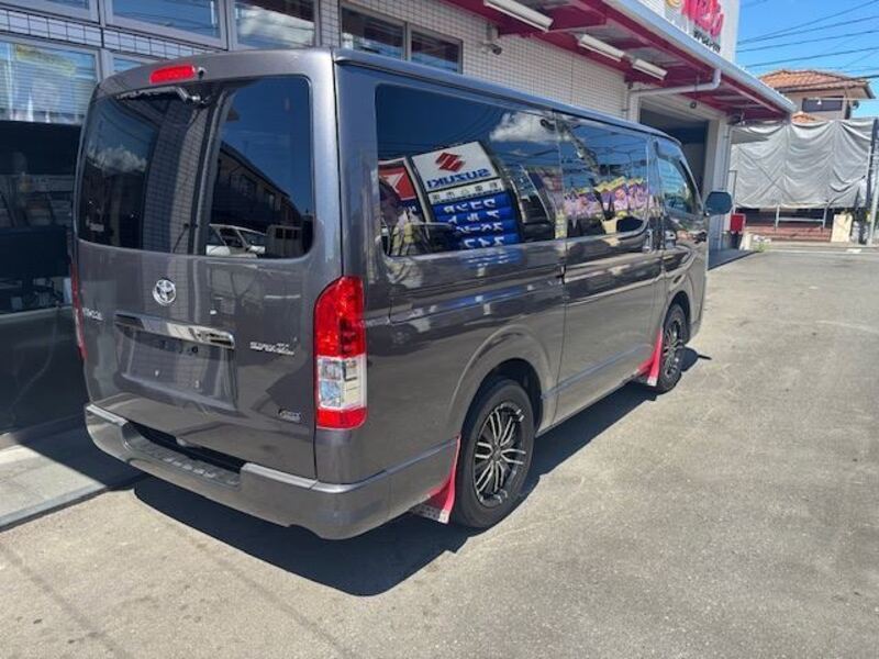 HIACE VAN