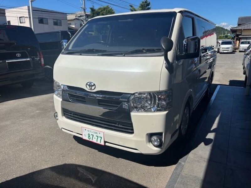 HIACE VAN