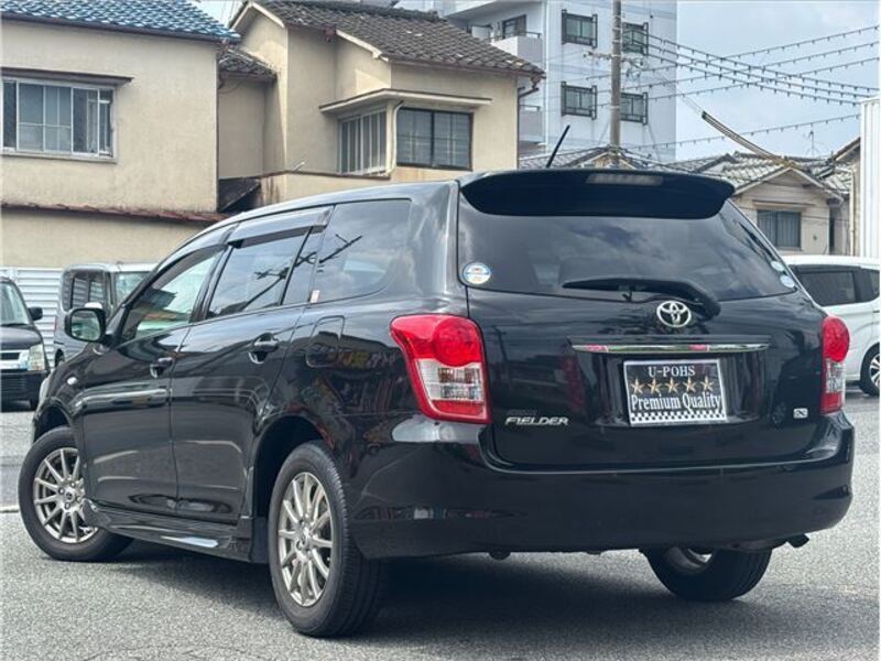 COROLLA FIELDER