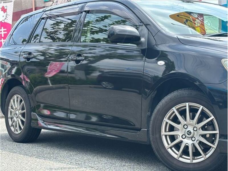COROLLA FIELDER