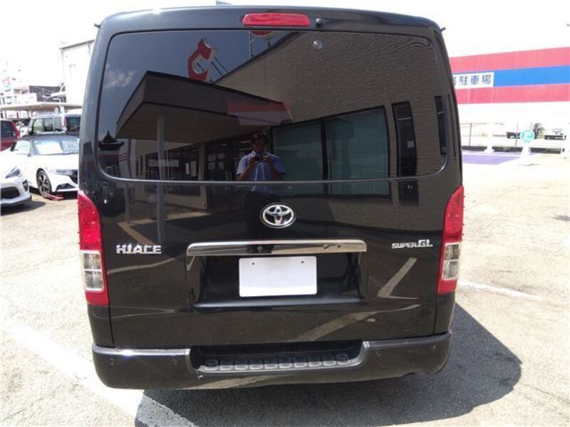 HIACE