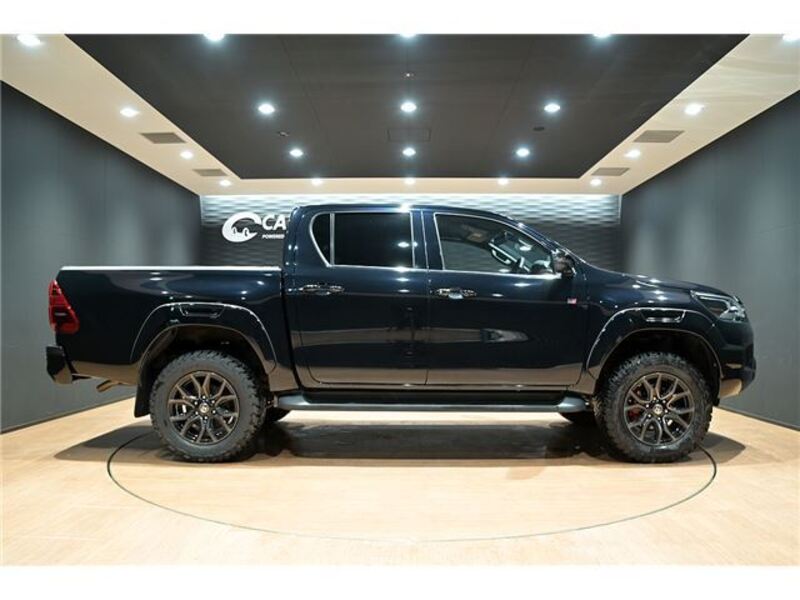 HILUX