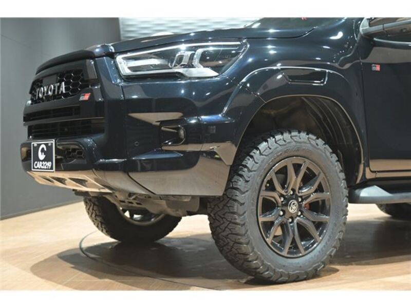 HILUX