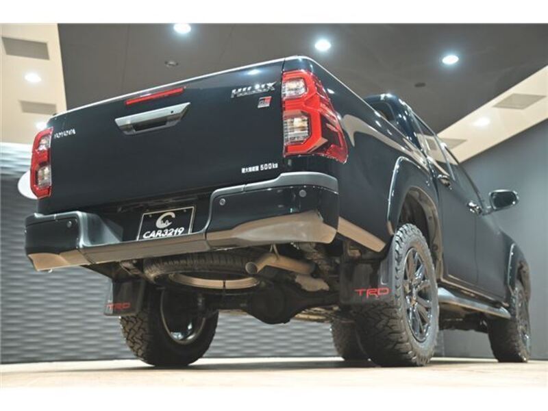 HILUX