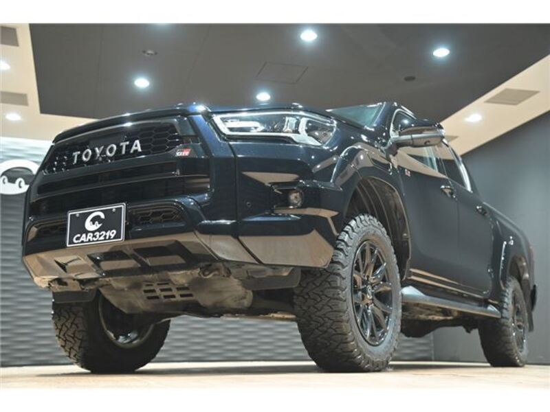 HILUX
