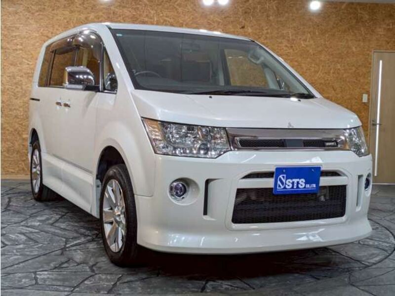 DELICA D5