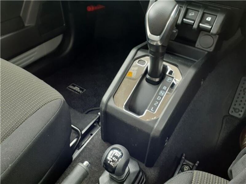 JIMNY SIERRA
