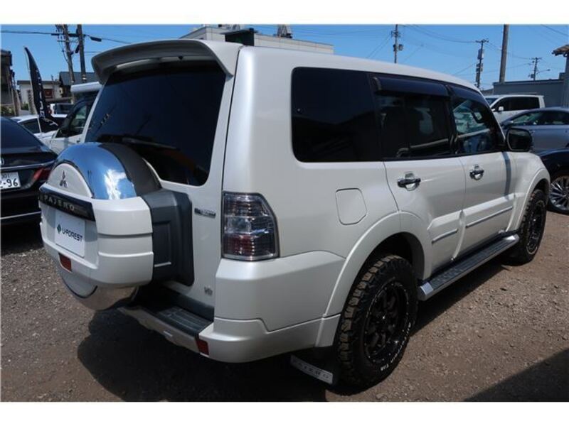 PAJERO
