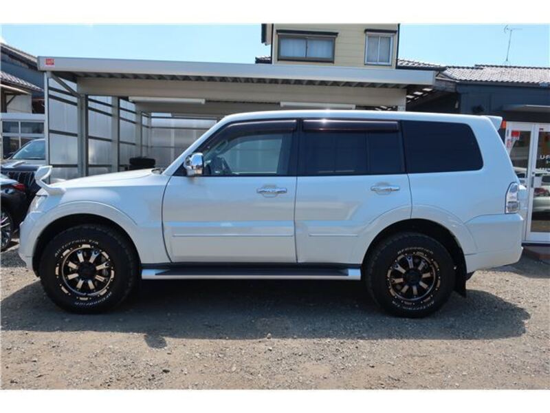 PAJERO
