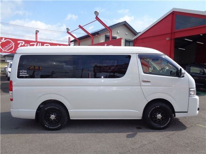 HIACE