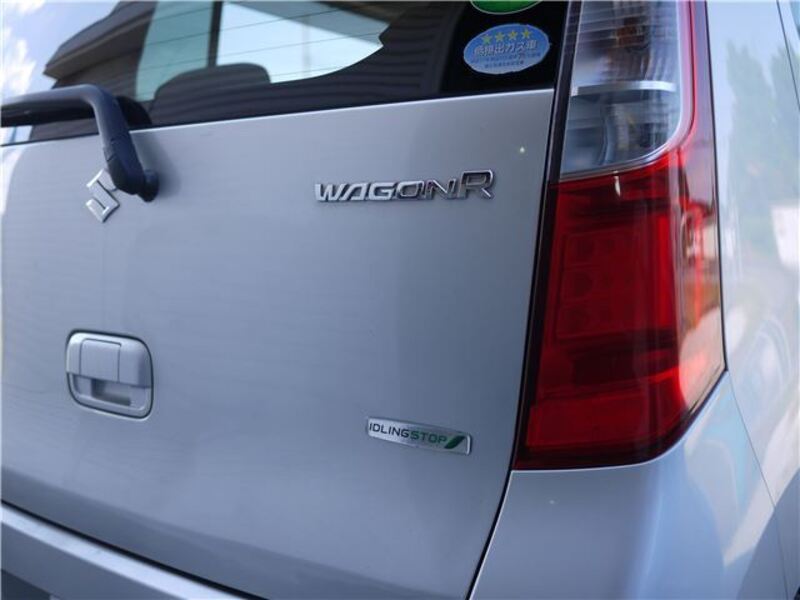 WAGON R
