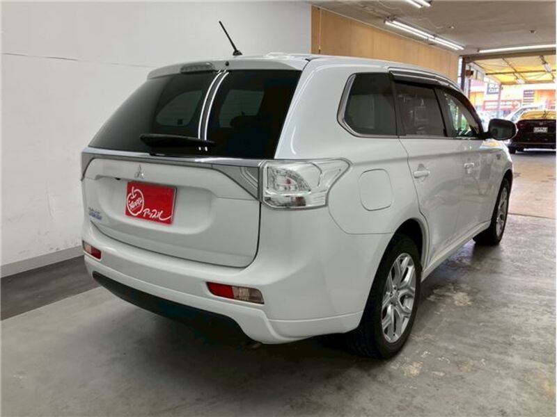 OUTLANDER PHEV